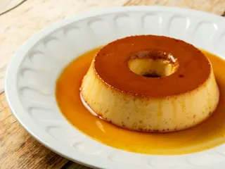 Flan casero con dulce de leche